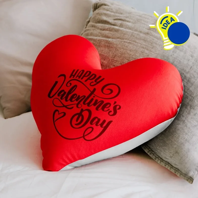 Fundas de cojín corazón personalizada con foto o logo