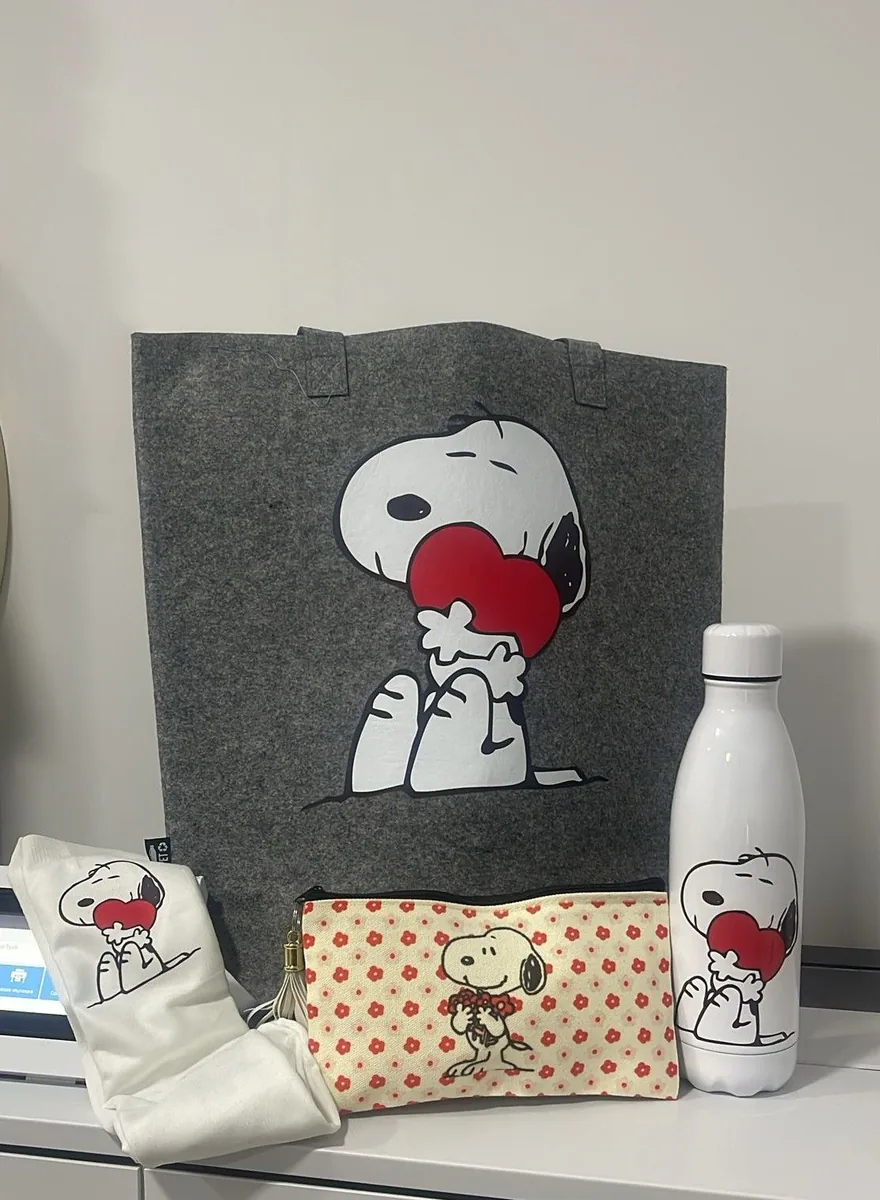 Set Snoopy personalizada con foto o logo