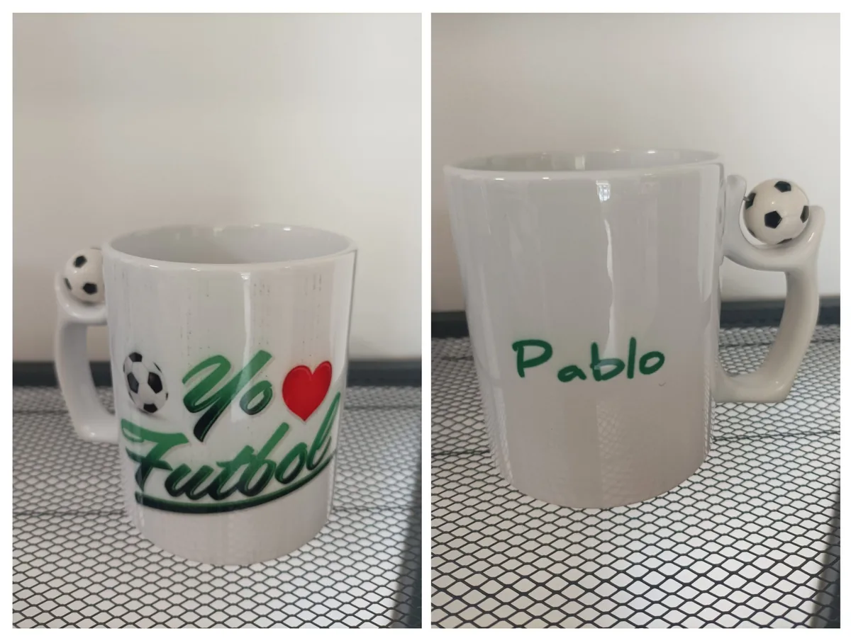Taza Blanca asa balón de fútbol personalizada con foto o logo